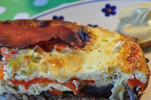 DSC_8496 • nogetiovnen.dk Æggekage med mozzarella & skinke - i ovn