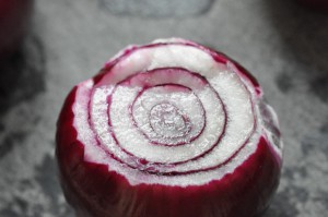 Syltede rødløg - opskrift på nemt tilbehør 