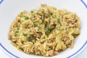 Risret med svinekød og kål - karrykål med ris 