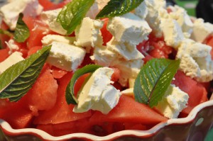 Melonsalat med mynte & feta - vandmelonsalat