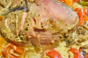 Mør og lækker skinke i Römertopf med grøntsager og kokosmælk