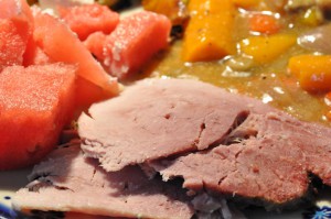 Mør og lækker skinke i Römertopf med grøntsager og kokosmælk