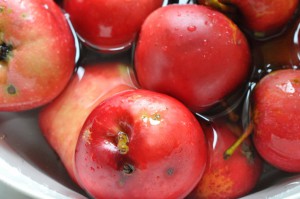 DSC_9037 • nogetiovnen.dk Æbletærte med marcipan og mandler - og nemme æblemuffins