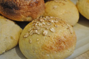 Smukke brød og boller bagt med Majsmel & Manitobamel