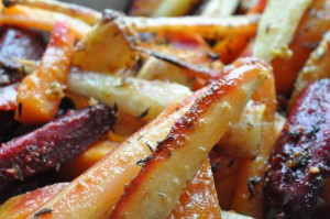 Bagte rodfrugter i ovn med honning & sennep