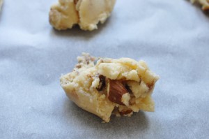 Cookies med marcipan, Marsbar og mandler