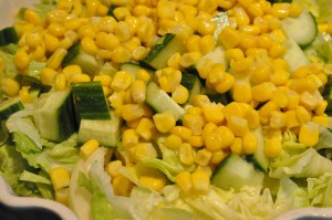 DSC_9482 • nogetiovnen.dk Grøn salat med majs