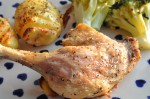 Sprødstegte andelår og hasselbackkartofler