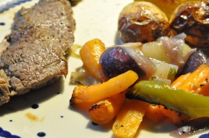 Steaks af oksefilet med grøntsager & kartofler