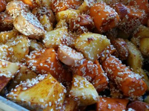 Pølsemix - opskrift med gulerødder og sesam