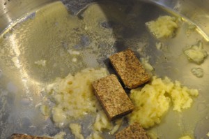 Kartoffel suppe med porrer og flødeost - nem