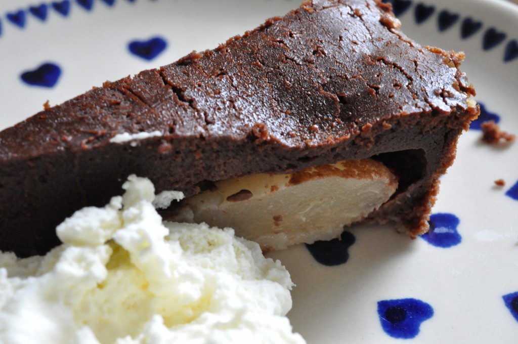 Chokoladekage med pærer