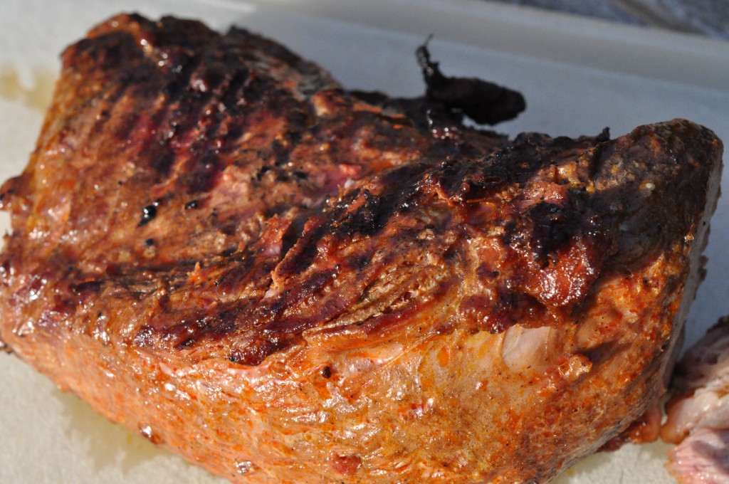 Grillet marineret cuvette og krydrede chili kartofler med sesam