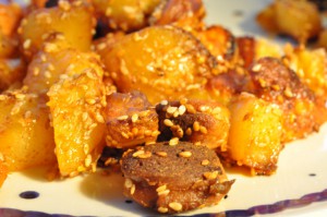 Pølsemix - opskrift med gulerødder og sesam