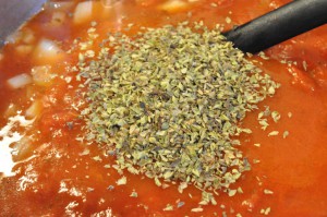 Hjemmelavet pizzasauce - til pizza