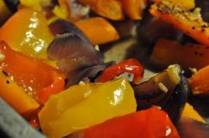 Svinefilet med grøntsager i ovn - tilbehør til pasta