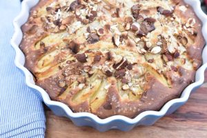 Pærekage med marcipan og nougat - svampet