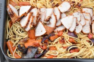 DSC_2587 • nogetiovnen.dk Svinefilet med grøntsager i ovn - tilbehør til pasta