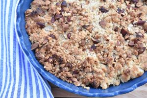 DSC_3983 • nogetiovnen.dk Pæretærte med smuldredej af havregryn