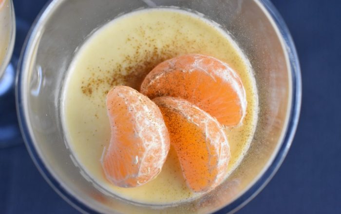 DSC_0111 • nogetiovnen.dk Vanilje panna cotta med mandariner & lakrids