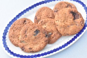 Småkager med nougat, marcipan & chokolade