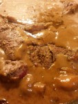 2015-01-31 18.44.13 • nogetiovnen.dk Pandestegt entrecote i flødesauce med løg og champignoner