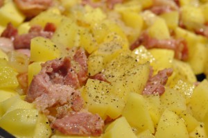 Biksemad med bacon og løg - nem opskrift