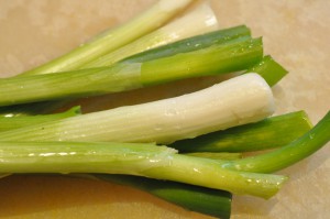 Strimlet oksefilet i pebersauce med pasta og grønt