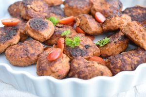 DSC_2185 • nogetiovnenstaging.com Krydrede kyllingefrikadeller – sunde & lækre