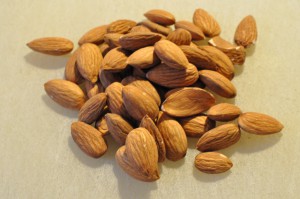 Specier med kokos og pistacie marcipan