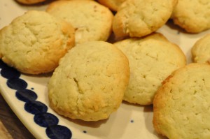 Specier med kokos og pistacie marcipan