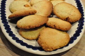 Specier med kokos og pistacie marcipan