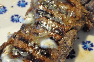 Steaks af oksefilet med grøntsager & kartofler