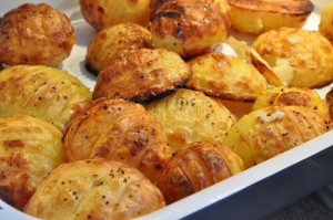 Flæskesteg og hasselbackkartofler 