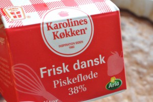 Toscakage med marcipan toscatærte opskrift