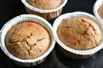 Havregrynsmuffins - opskrift på muffins med kærnemælk