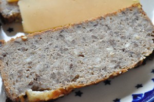 DSC_4766 • nogetiovnen.dk Rugbrød med kærnemælk - opskrift uden surdej