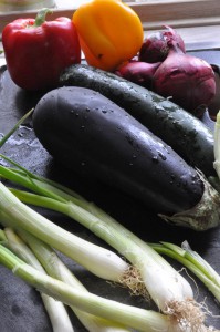 Marineret nakkefilet i stegeso m. bulgur, squash & aubergine