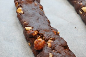 Biscotti med kakao og hasselnødder - opskrift