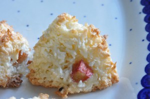 Kokosmakroner med rabarber - nem opskrift