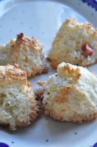 Kokosmakroner med rabarber - nem opskrift