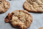 Cookies med Marsbar og saltmandler - opskrift