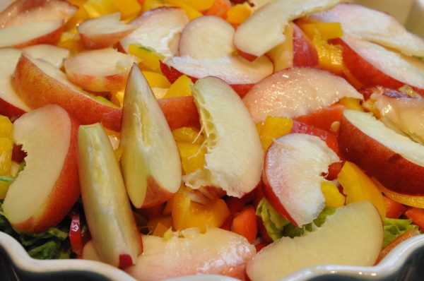 Salat med nektariner - nem grøn salat opskrift