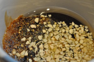 Helstegt kylling med soya, citronsaft og sesam