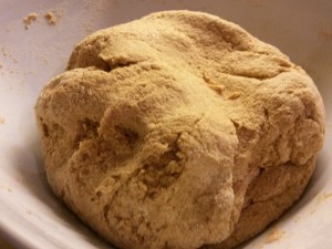 Grovboller med stenmalet mel & varm kakao 