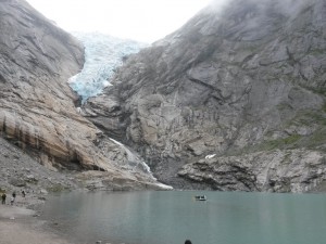 Eventyrligt smukke naturscenarier - Briksdalbreen
