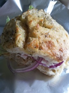 2015-07-24 09.33.04 • nogetiovnen.dk Sandwichbrød - koldhævede foccacia boller
