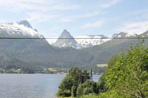 Sommerglimt fra fjeldhytten i Norge