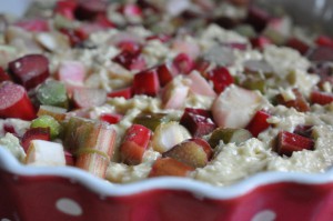 Rabarberkage med marcipan og kokosmel