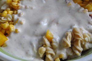 Sund pastasalat med fedtfattig dressing